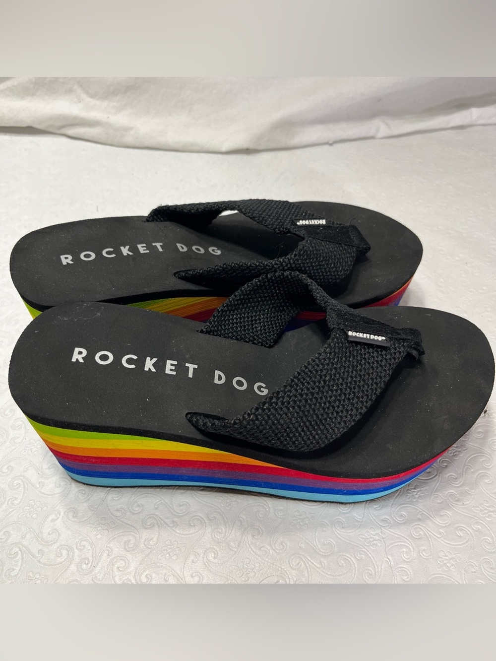 Rocket Dog Womens 10 Platform Thong Sandal Rainbow Black Slip On Shoes Gay Pride - Picture 16 of 16